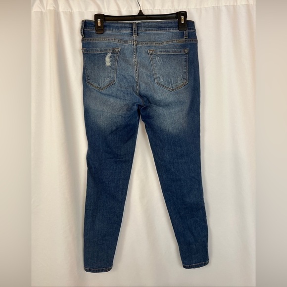 KanCan Distressed Twisted Seam Skinny Blue Jeans - Picture 4 of 8